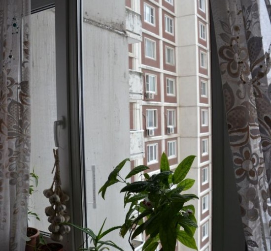 Установка окна ПВХ в квартире - фото - 1