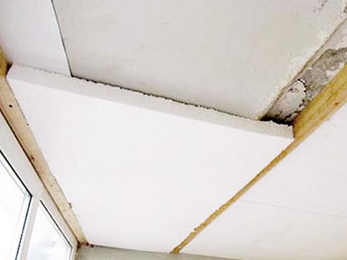 Утеплить потолок лоджии или балкона